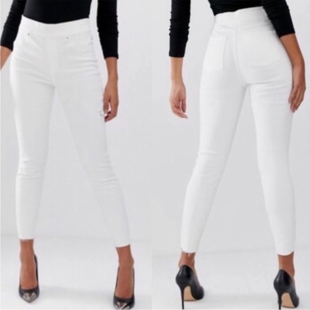 Spanx White Distressed Skinny Jeans Raw Hem Sz S